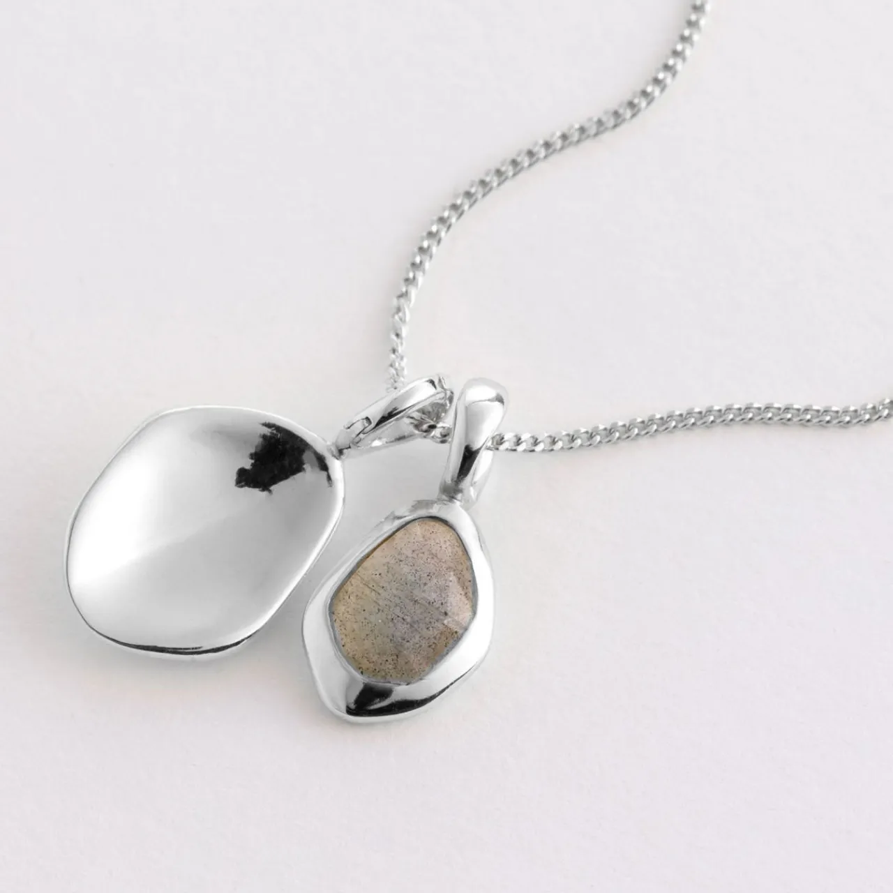 Online JUVI DESIGNS Labradorite Pebble Charms Necklace