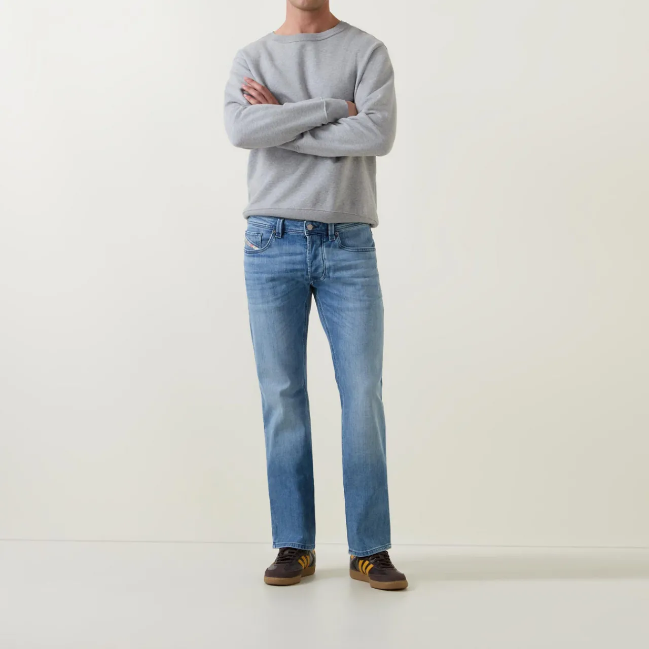 Clearance DIESEL Larkee 1985 Straight-Leg Jeans