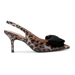 Lavish Leopard Bow Pumps