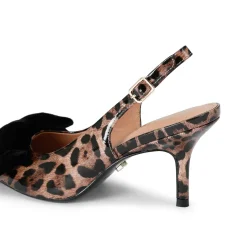 Lavish Leopard Bow Pumps