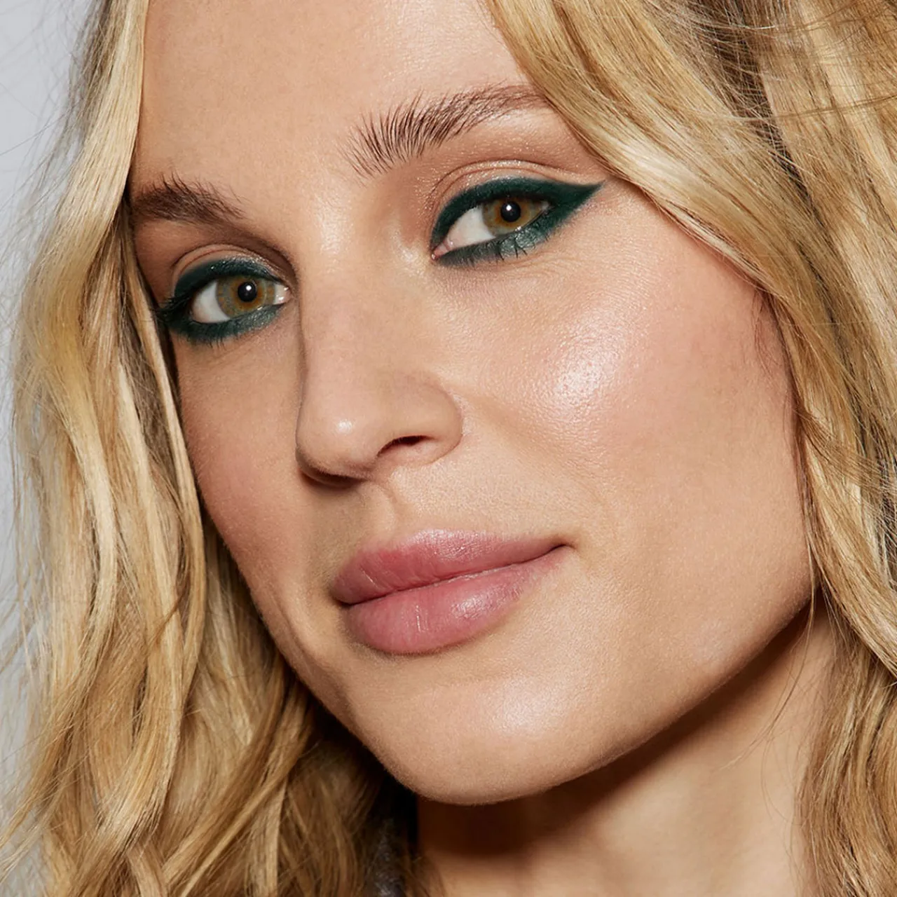 Hot TRINNY LONDON Line2Define Eyeliner