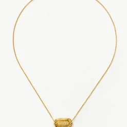 Love Ridge Pendant Necklace