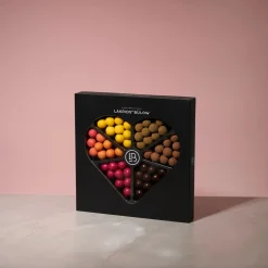 Love Selection Box Chocolate Coated Liquorice 450g