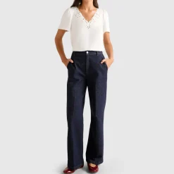 Outlet FOREVER NEW Luna Embroidered Top