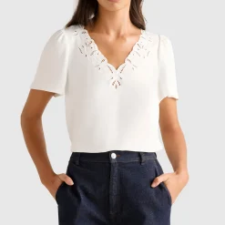 Outlet FOREVER NEW Luna Embroidered Top