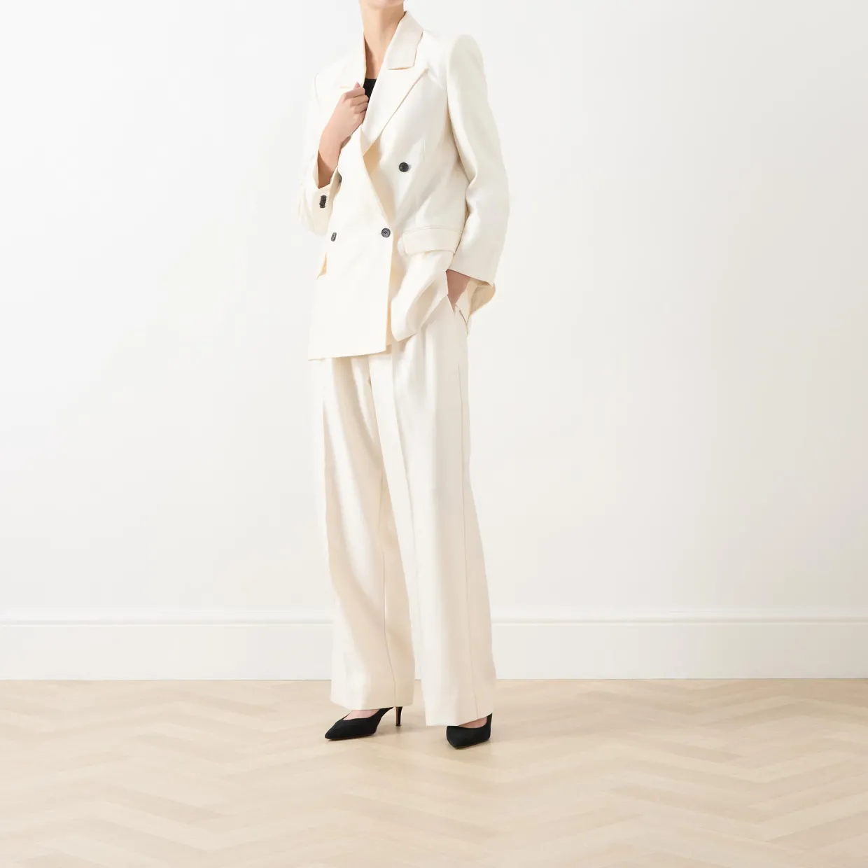 Lya Double-Breasted Blazer