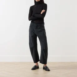 Massachusetts Fine-Knit Turtleneck