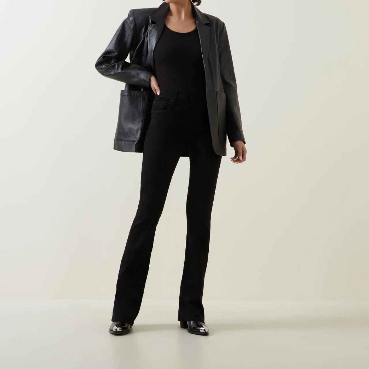 Outlet 7 FOR ALL MANKIND Mid-Rise Bootcut Jeans