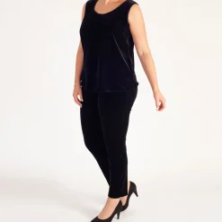 Discount CHESCA Mid-Rise Straight Leg Trousers