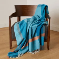 Oisin Lambswool Throw