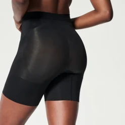 Fashion SPANX OnCore Firm Control High-Waisted Mid Thigh Shorts