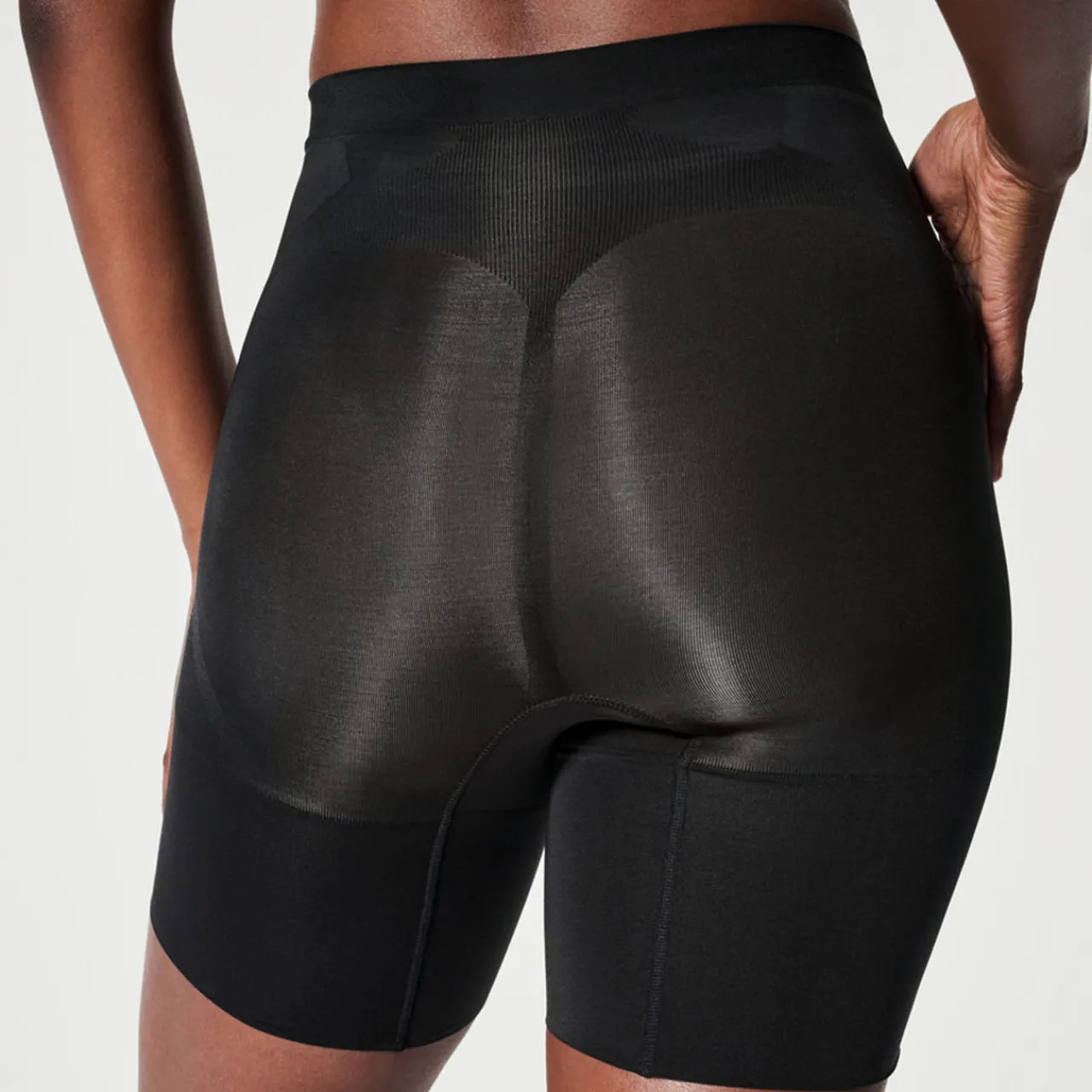 Fashion SPANX OnCore Firm Control High-Waisted Mid Thigh Shorts