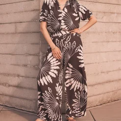 Discount MINT VELVET Palm Puff Sleeve Cropped Top