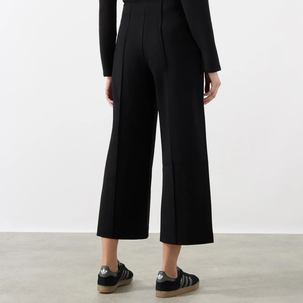 Ponte Cropped Wide Leg Pant