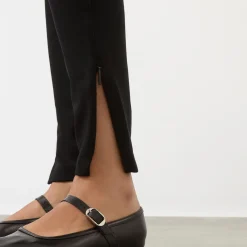 New SPANX Ponte Zip Leggings