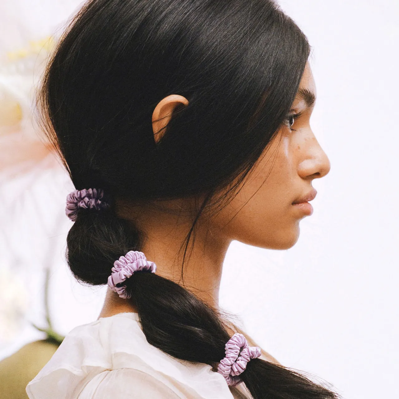 Hot SLIP Pure Silk Scrunchie - Wildflower