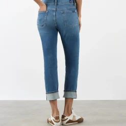 Relaxed Skinny Jeans