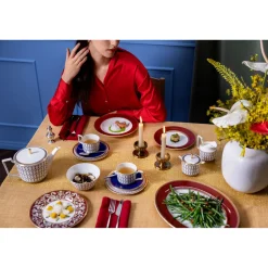 Renaissance Red Plate 20.6cm