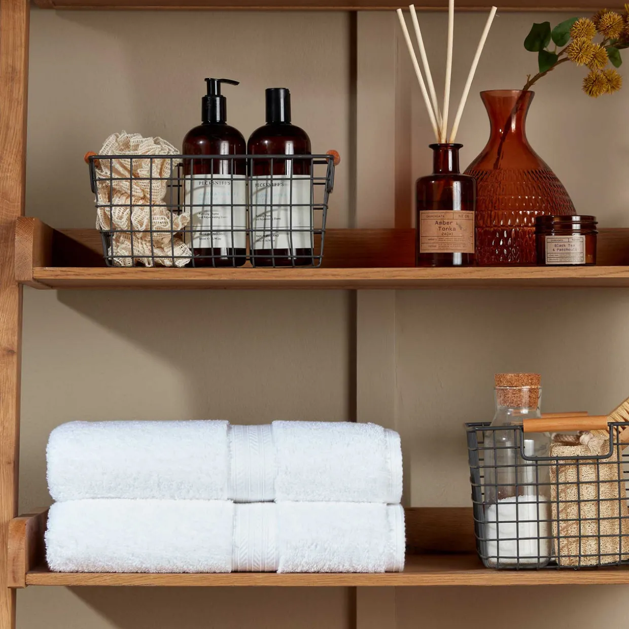 Renaissance Towel White