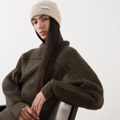 Ribbed-Knit Lightweight Beanie Hat