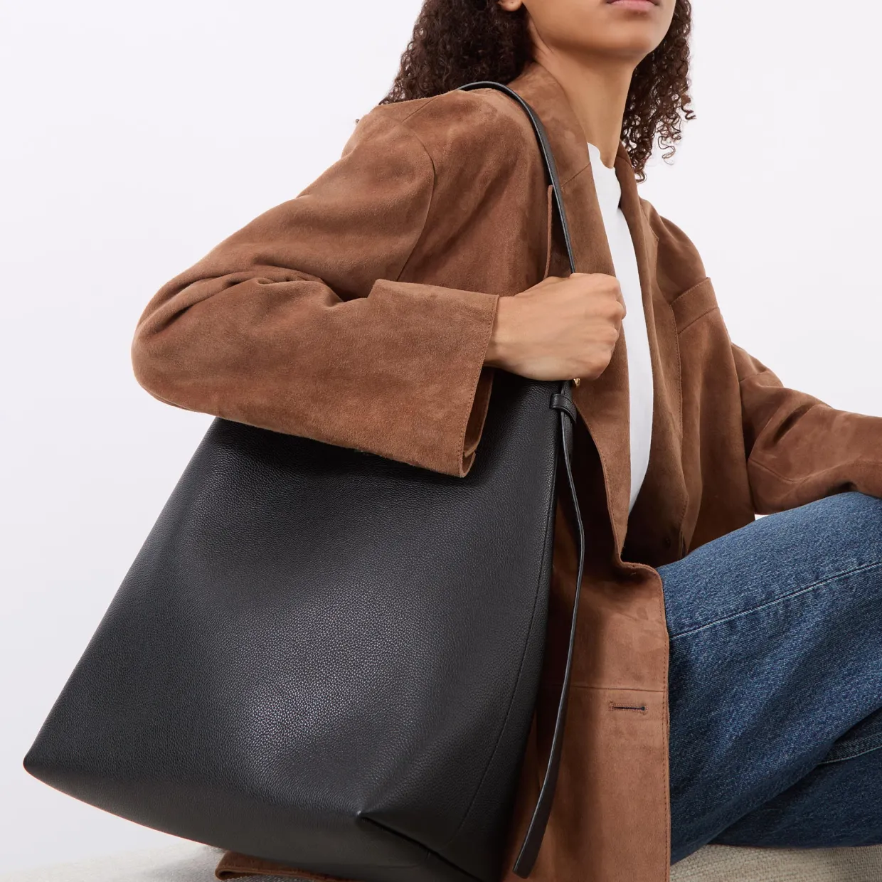 Romy Hobo Shoulder Bag