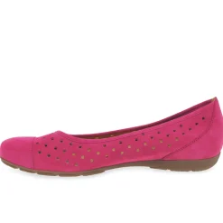 Clearance GABOR Ruffle Punched Detail Flats