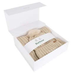 Saltburn Cable-Knit Hat & Scarf Gift Set
