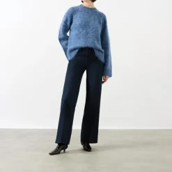 Sasha 32 Cropped Bootcut Jeans