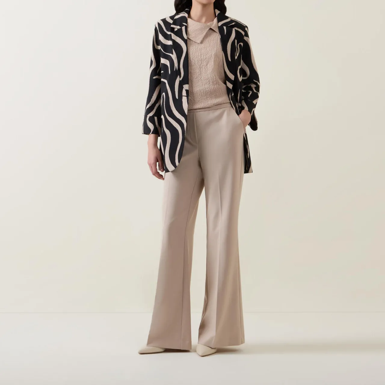 Best JOSEPH RIBKOFF Seersucker Abstract Blazer