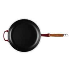 Fashion LE CREUSET Signature Cast Iron Frying Pan With Wooden Handle 28cm