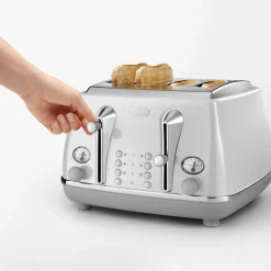 Outlet DE'LONGHI 4-Slice Icona Capitals Toaster