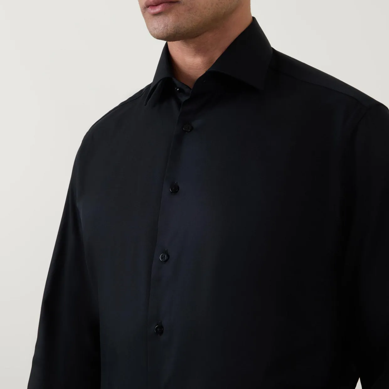 Solid-Twill Single-Cuff Formal Shirt