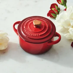 Stoneware Heart Knob Petite Casserole 10cm