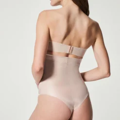 Suit Your Fancy Medium Control High-Waisted Thong