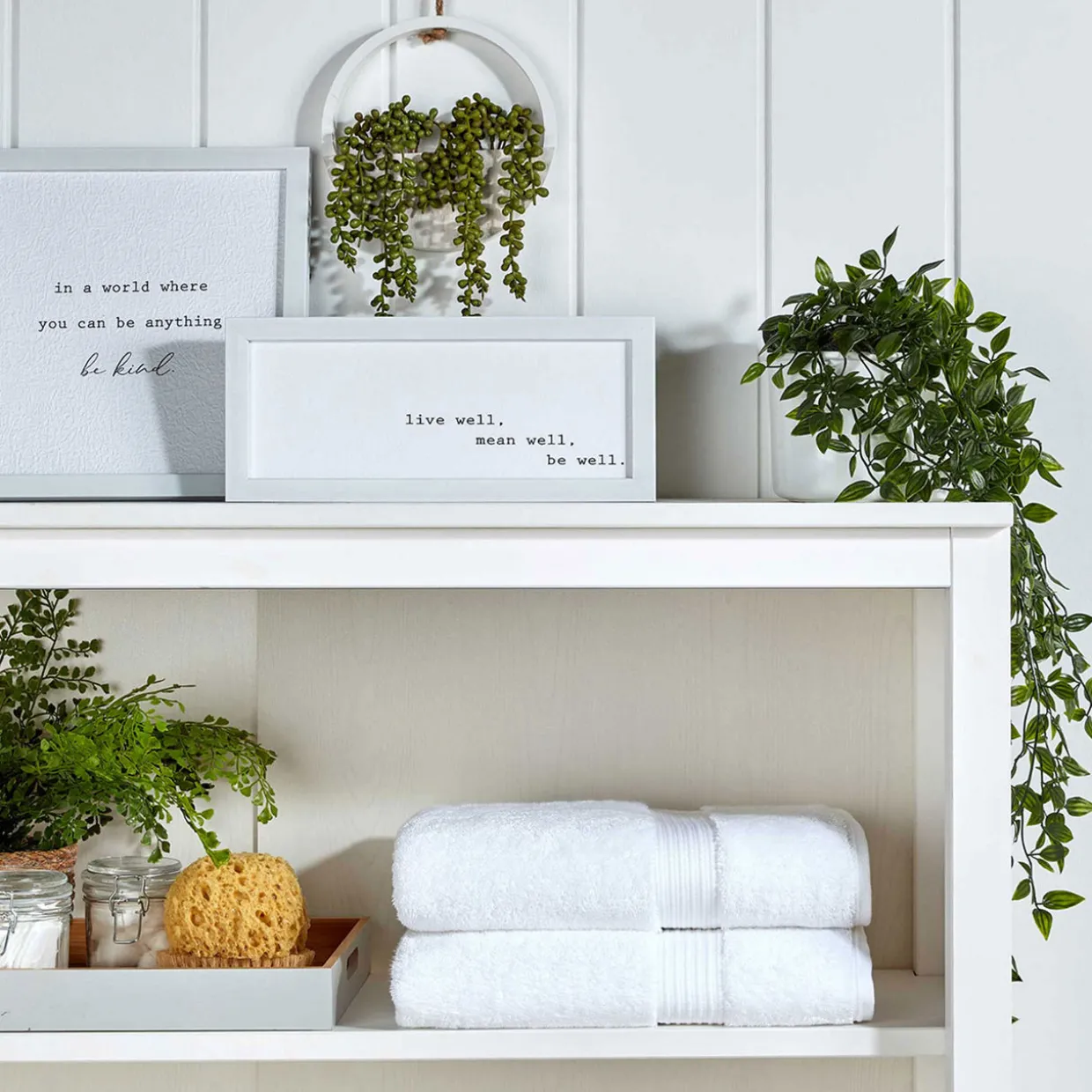 Supreme Hygro Towel White