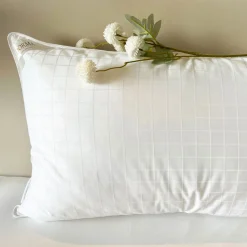 Discount DORMA Supremely Soft Medium Support Pillow