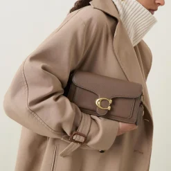 Tabby 20 Shoulder Bag