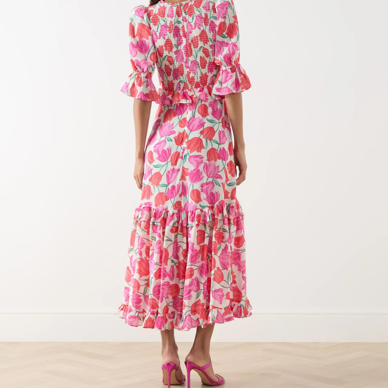Fashion QUEENS OF ARCHIVE Tallulah Floral Flared Dress