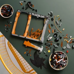 The Lord of the Rings: Balrog™ Book Nook