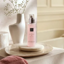 The Ritual of Sakura Shimmering Body Spray