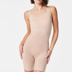 Thinstincts® 2.0 Medium Control Mid-Thigh Bodysuit