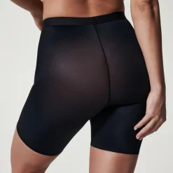 Thinstincts® 2.0 Medium Control Mid-Thigh Shorts