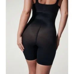 Thinstincts® 2.0 Medium Control High Waisted Mid-Thigh Shorts