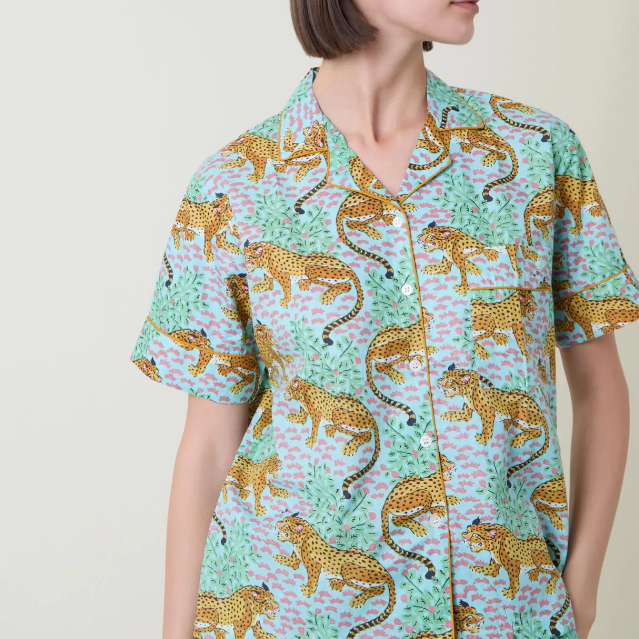 Fashion LNH EDIT Tiger Short Pyjama Set