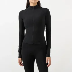 Ultimate Long-Sleeved Zipped Top