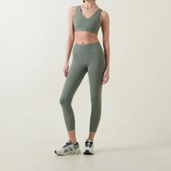 Ultimate Studio 7-8 Leggings