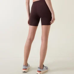 Ultimate Studio Shorts 6