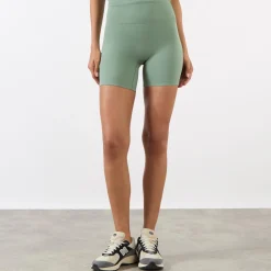 Ultimate Ultra Crop Shorts