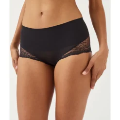 Undie-tectable® Light Control Lace Hi-Hipster Briefs