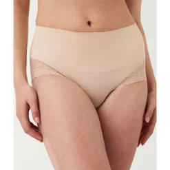 Best SPANX Undie-tectable® Light Control Lace Hi-Hipster Briefs